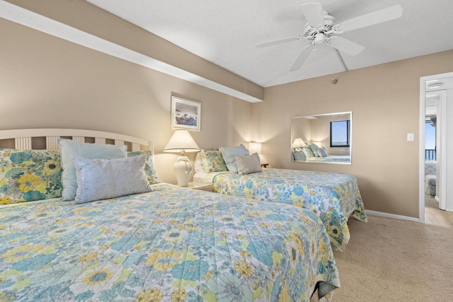 1208 Lighthouse Towers Villa Clearwater Beach Buitenkant foto